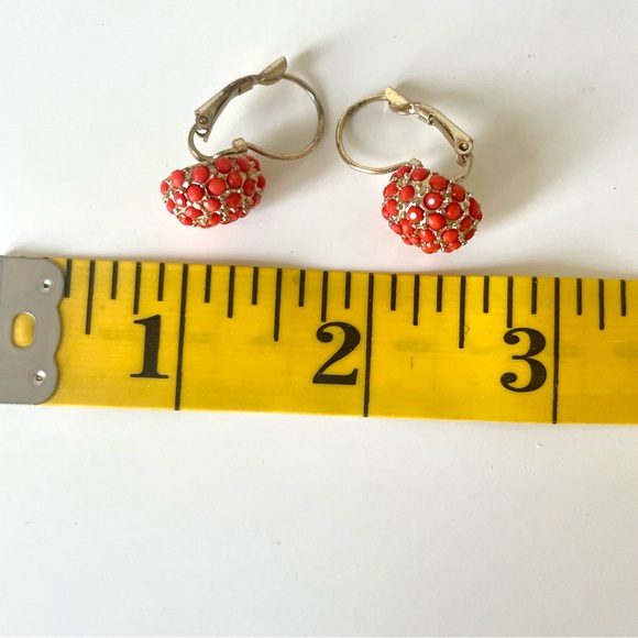 60s Bead Ball Clip On Earrings, Coral 1/2” - Picture 4 of 4